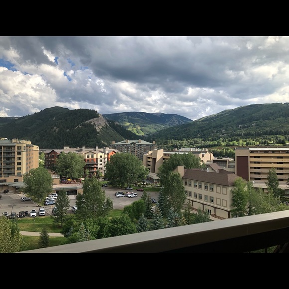 Meet your Posher, Christa - Picture 2 of 2